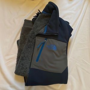 North Face Men’s Size S, Winter Cest, Faux Sherpa and Fleece